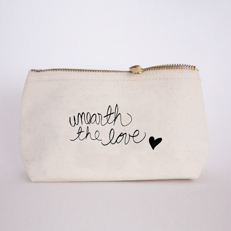 Unearth the Love Bestseller Travel Gift Set